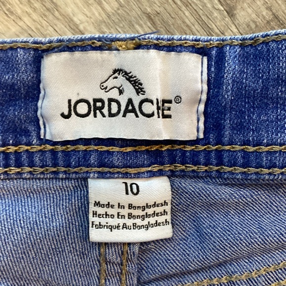 Jordache Denim Shorts - Size 10 - Picture 3 of 4